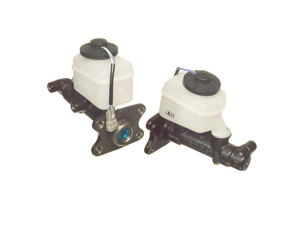 1990 Toyota Pickup Brake Master Cylinder Advics