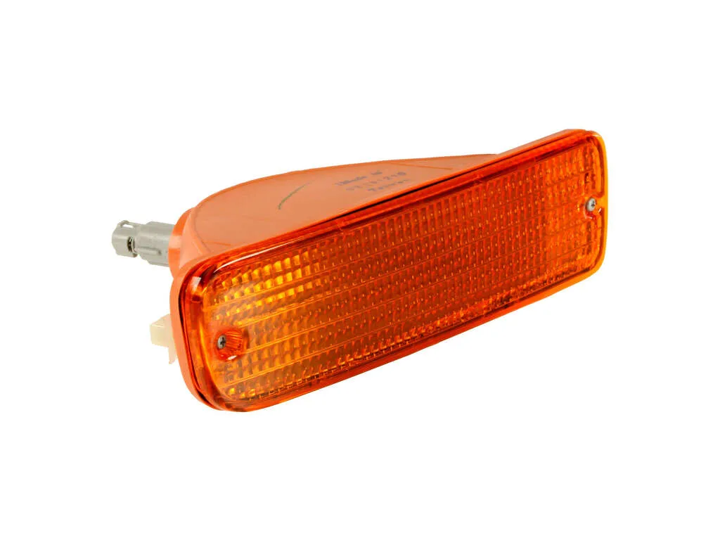 1997 Toyota 4Runner Turn Signal Light Assembly  - Front Right TYC