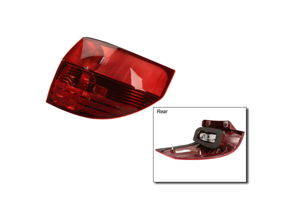 2004 Toyota Sienna Tail Light Assembly  - Right Outer TYC