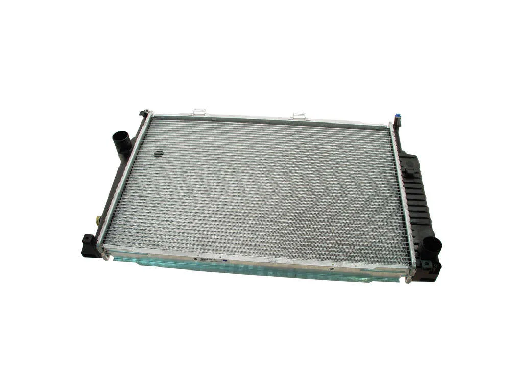 1995 BMW 530i Radiator Behr