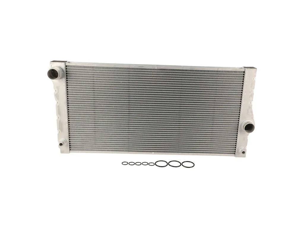 2012 BMW 535i GT xDrive Radiator  - Center Nissens