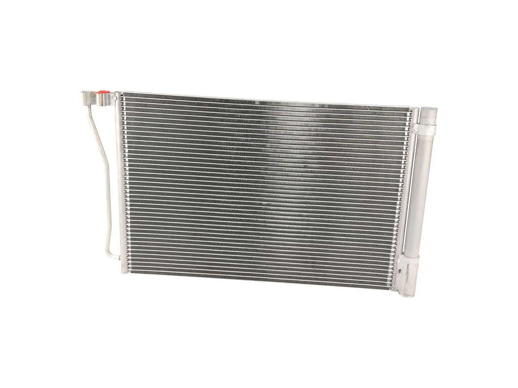 2014 BMW M5 A/C Condenser Valeo