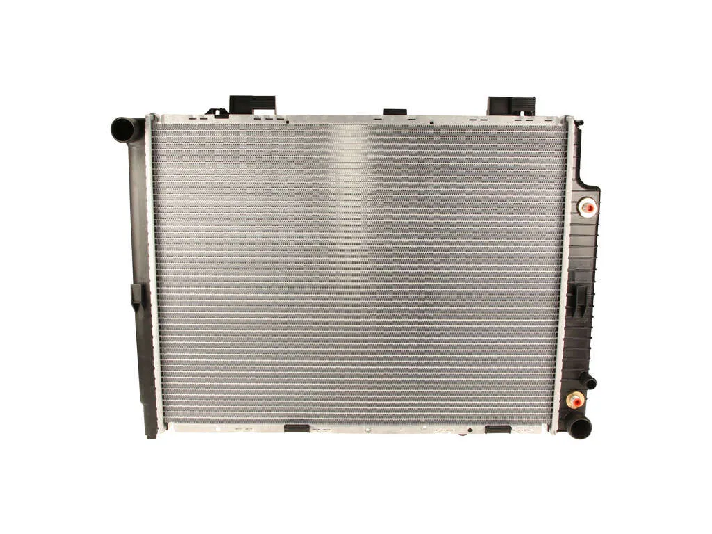 2002 Mercedes-Benz E320 Radiator Nissens