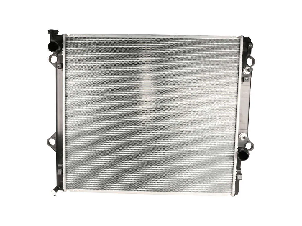 2004 Toyota 4Runner Radiator 8 Cyl 4.7L Denso