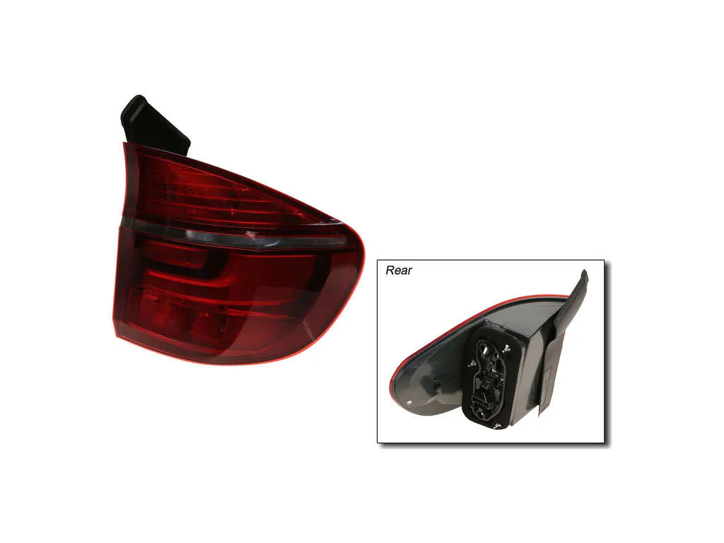 2012 BMW X5 Tail Light Assembly  - Right Magneti Marelli