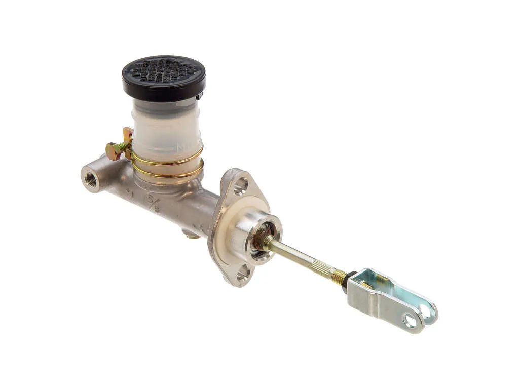 1981 Nissan 510 Clutch Master Cylinder Nabtesco Rocky