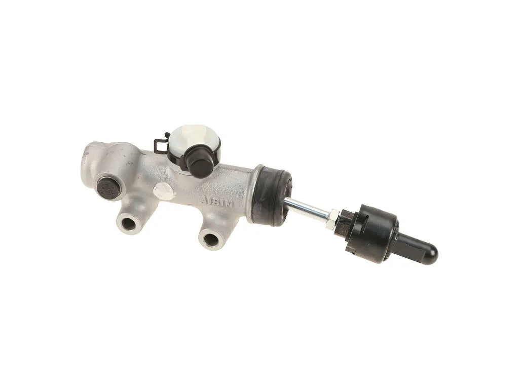 2017 Toyota Tacoma Clutch Master Cylinder Aisin