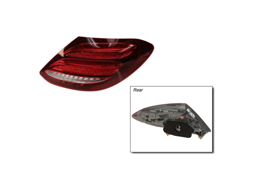 2018 Mercedes-Benz E400 Tail Light Assembly  - Right Outer Magneti Marelli
