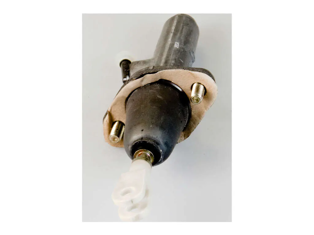 1985 Volvo 760 Clutch Master Cylinder 4 Cyl 2.3L FAG
