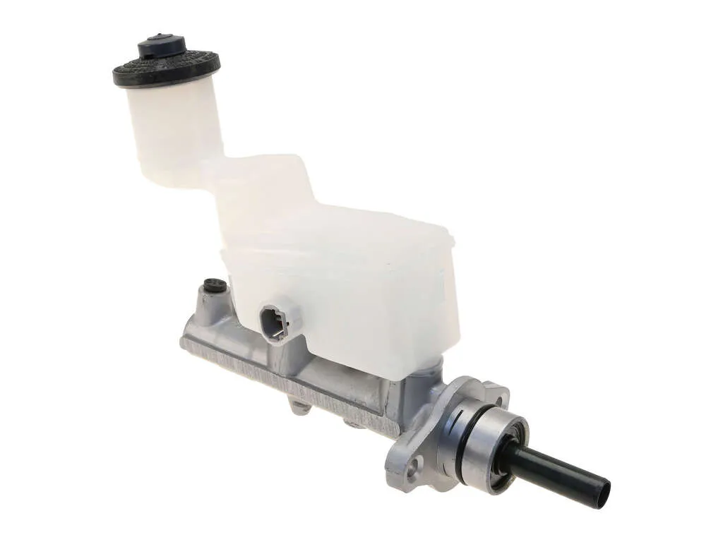 2004 Toyota RAV4 Brake Master Cylinder Advics