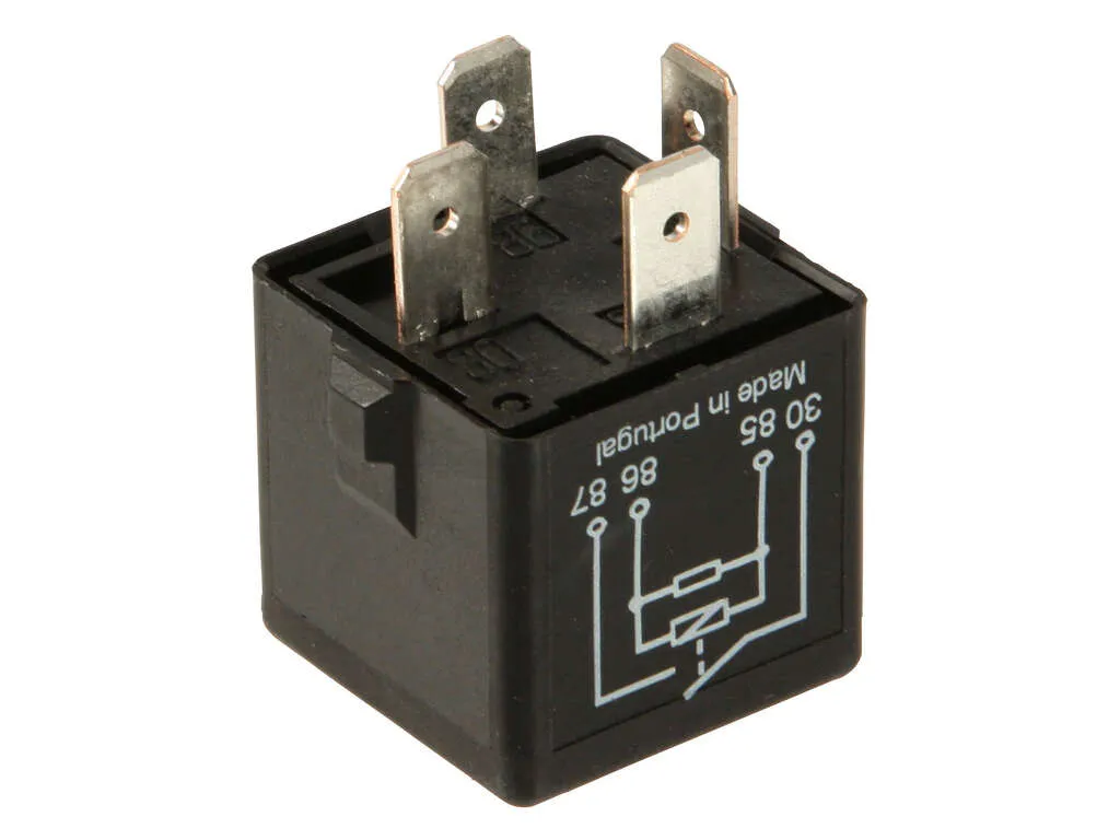 2004 Volvo S40 Powertrain Control Module (PCM) Relay Genuine